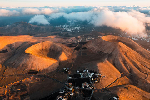 Lanzarote: Timanfaya, El Golfo, and Los Hervideros Tour