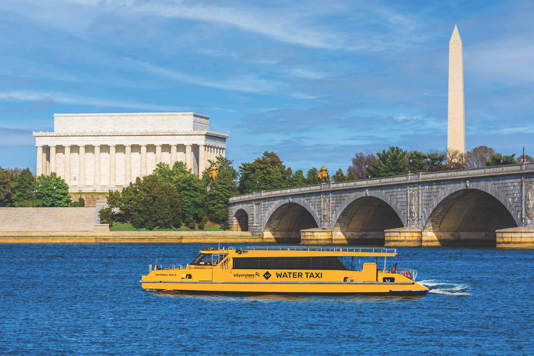 DC: Hop-on Hop-off Bus Tour & Sightseeing Water Taxi Cruise