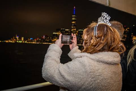 NYC: New Year's Eve Fireworks Cruise w/ Open Bar, Dinner, DJ