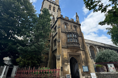 London: Medieval Tales and Martyrs Walking Tour