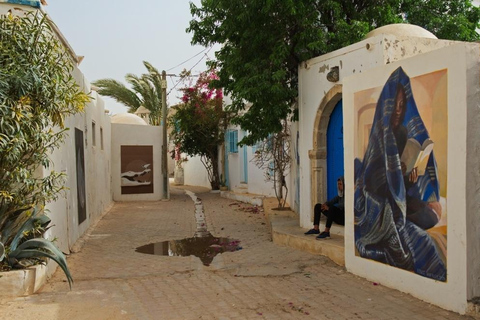 Djerba: Guided Cultural Tour with Sunset and Fricassé Snack