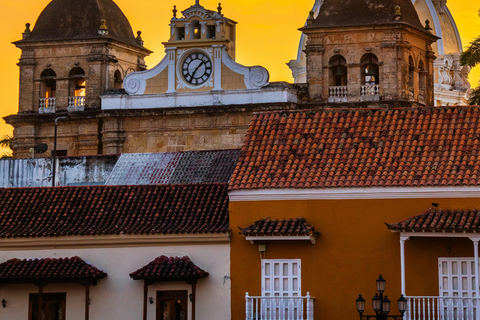 5-Day Cartagena Experience with Sunset Cruise & Street Food
