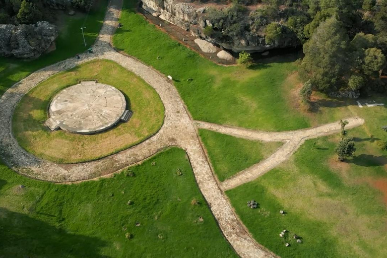 Discover phantom rock art in the archaeological park of Facatativá