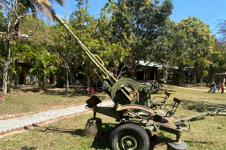 Siem Reap: Ancient Reservoir Secluded Sunset Boat Ride Ancient Reservoir Sunset with Guide