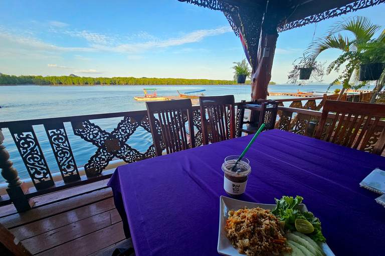 Phuket : visite privée de James Bond, Ko Panyi et Samet NangshePhuket : visite privée à James Bond, Ko Panyi et Samet Nangshe