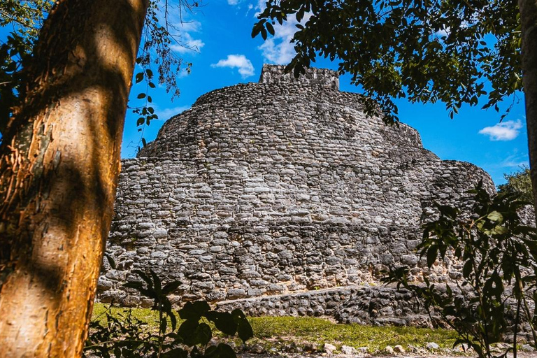 Au départ de Cancun : Ek Balam et visite des cénotes avec déjeuner et transfert