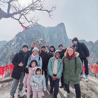 Private Xian Mt. Huashan Adventure Tour, verken zelf - Housity
