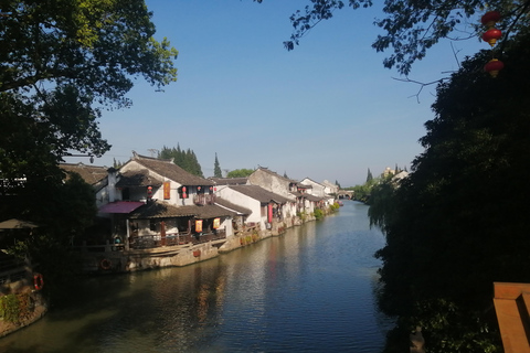 2 hours&#039; ancient watertown experience in Fengjing and Xitang