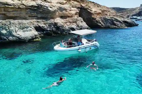 Malta/Gozo:Comino,Crystal/BlueLagoon&Caves Privat båttur