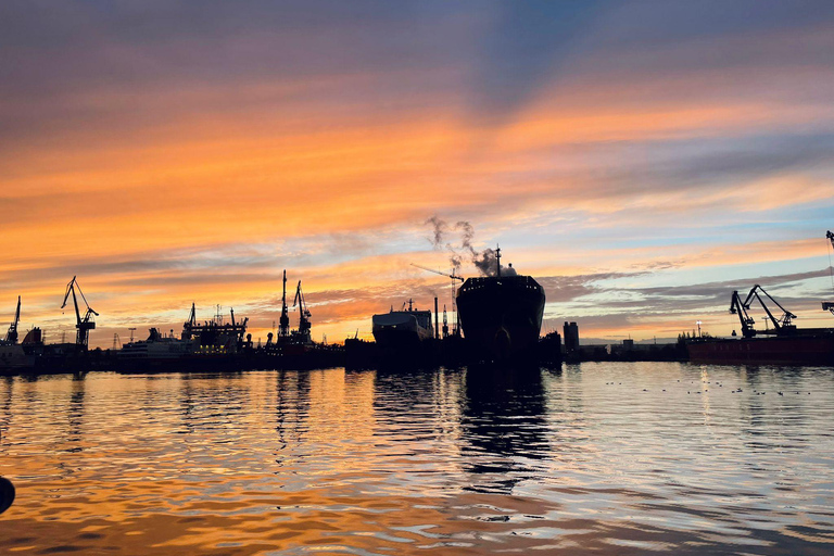 Gdansk: 8:50PM Evening Cruise With Live Music on Black Pearl