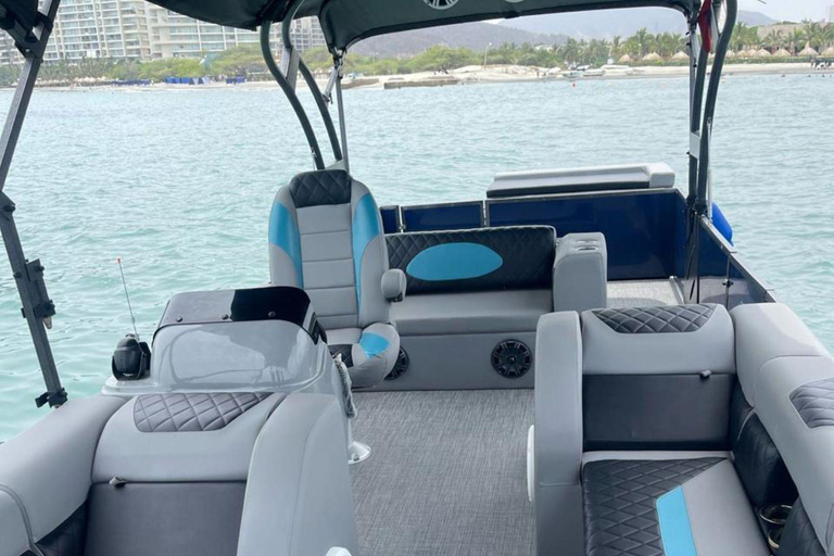 Santa Marta from the Sea on a Luxury Pontoon Santa Marta from the Sea on a Luxury Ponton