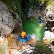 Bovec: 4-stündiges Canyoning-Abenteuer
