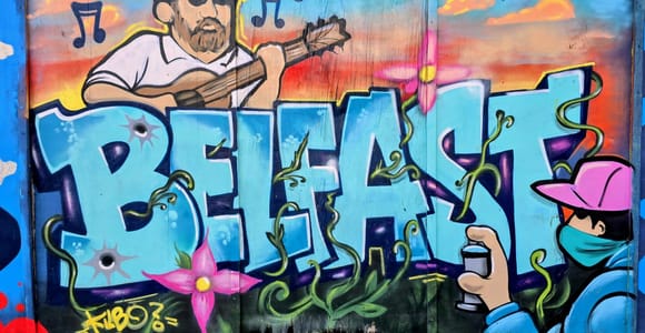 Belfast Pubs, Music, and Street Art Walking Tour
