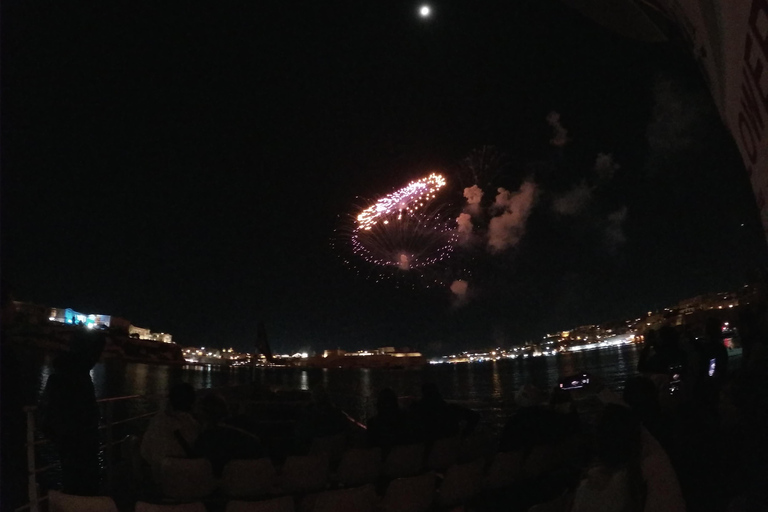 Valletta: Malta Fireworks Festival Cruise Malta International Fireworks Festival: St Paul's Bay