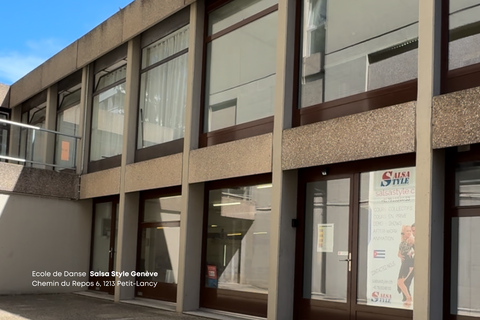 Geneva: Private Salsa or Bachata lesson (1 to 8 people) Geneva: Salsa or Bachata class (1 to 8 people – 60 min)