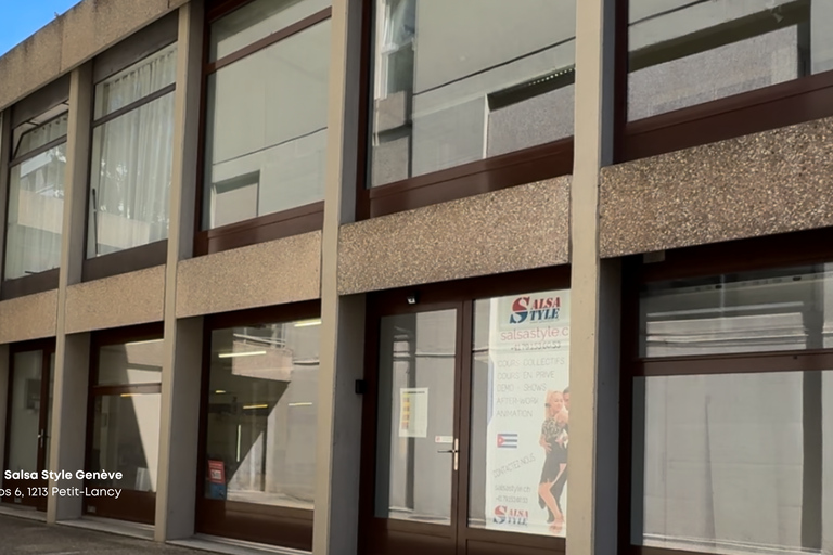 Geneva: Private Salsa or Bachata lesson (1 to 8 people) Geneva: Salsa or Bachata class (1 to 8 people – 60 min)