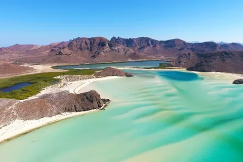All-inclusive Snorkel in Balandras Hidden beaches, La Paz