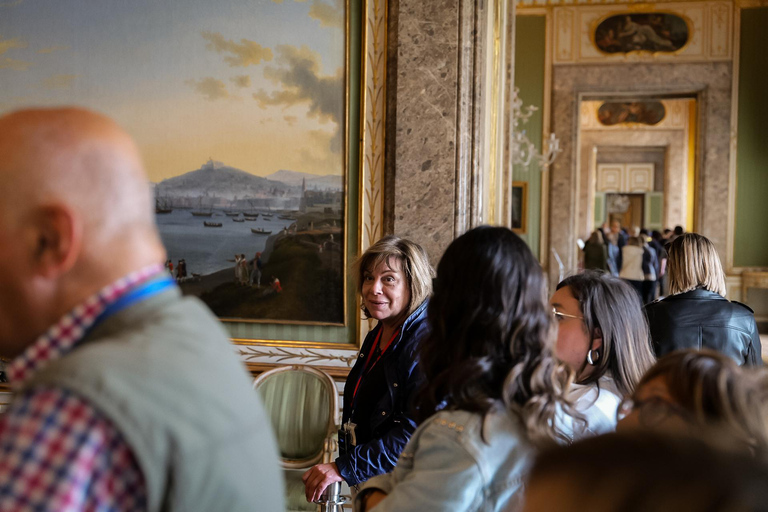 Geführte Tour durch den Königspalast von Caserta: Entdecke den Königspalast und die GärtenEnglischsprachige Tour mit Zug ab Neapel inklusive