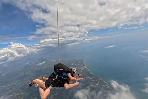 Thailand: Tandem Skydive Over Bangkok & Pattaya Adventures Solo video shooting (excluding tandem skydiving)