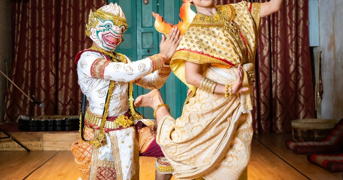 Bangkok: Immersive Thai Cultural Show and Dining | GetYourGuide