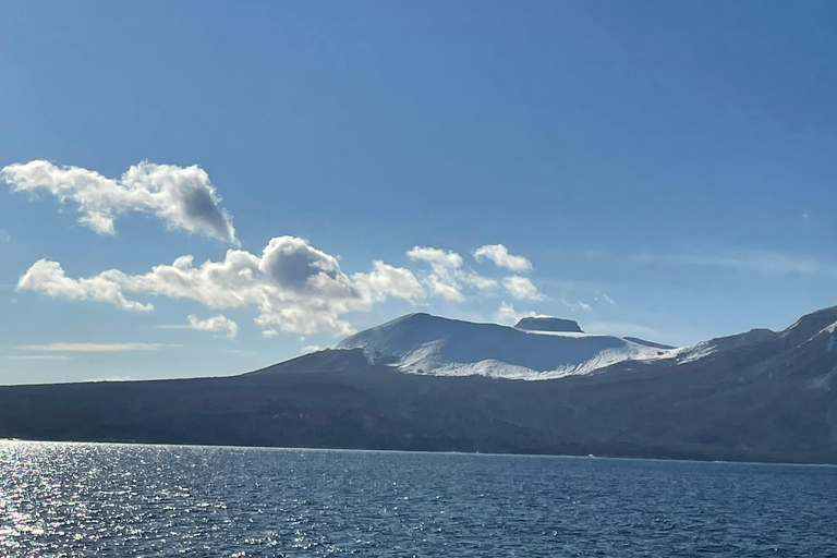 Shikotsu-Toya National Park: Guided Snowshoe Hike and Onsen Shikotsu-Toya National Park: Guided Snowshoe Hike and Onsen.