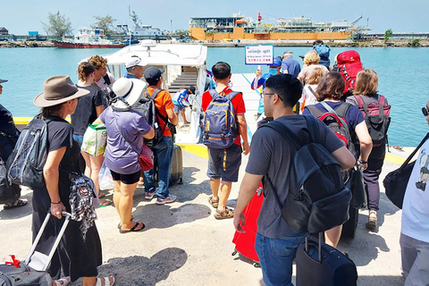 Phnom Penh da/per l&#039;isola di Koh Rong Auto e traghetto privatiPhnom Penh da/per Koh Rong Isaland con auto privata e traghetto