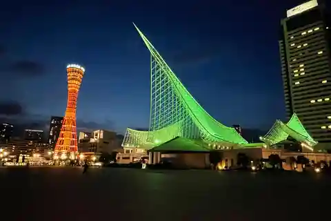 Kobe: Bar Hopping Tour with a Local Guide