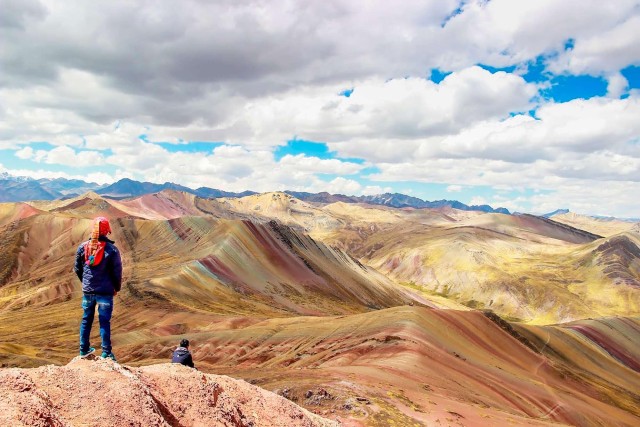 Visit Palcoyo mountain hiking + stone forests in Cusco