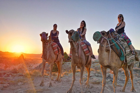 Giro in cammello in Cappadocia