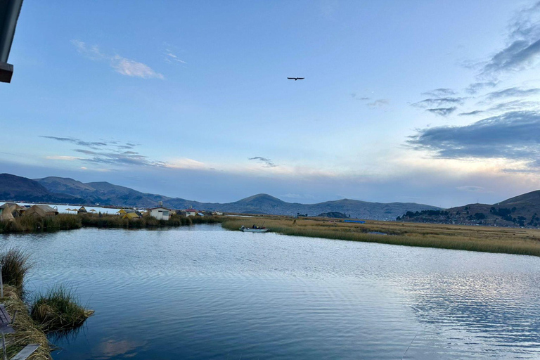 Puno: Tour 2dias en el Titicoca + Catamaran Exclusivo + alojamiento en Uros