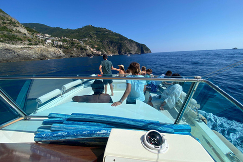 From Levanto or Monterosso: Guided Cinque Terre Boat Cruise From Levanto or Monterosso: Guided Cinque Terre Boat Cruise