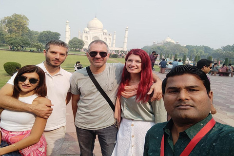 From Delhi : Taj Mahal Sunrise & Agra Fort Guided Day Trip