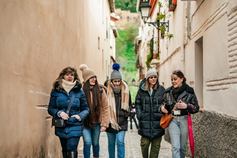 Granada: Sonnenuntergangswanderung in Albaicín & SacromonteEnglische Gruppentour