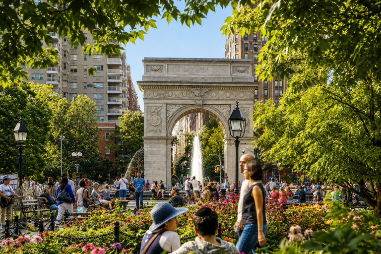 NYC: Manhattan Walking Tour with Local Guide