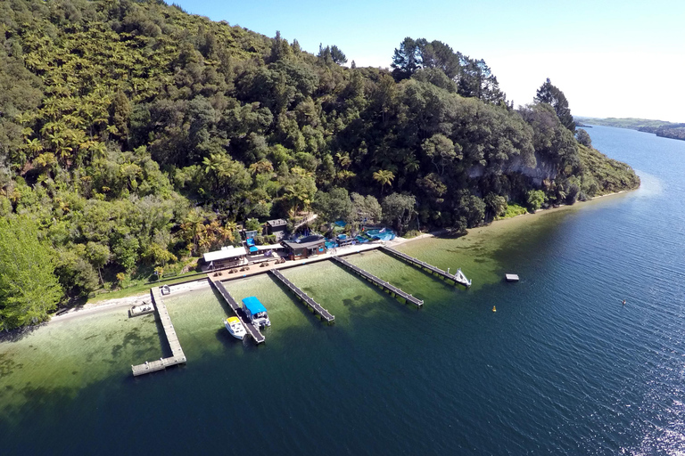 Rotorua Ziplines: Rafting + Hot Pool Combo - FREE Sauna