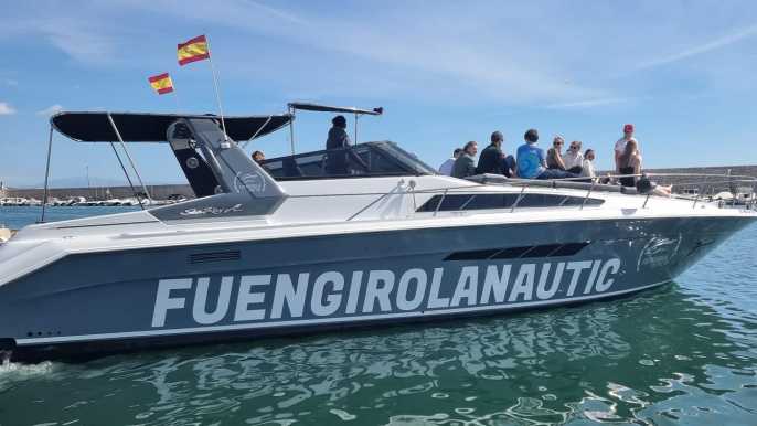 Fuengirola: Avistamiento de Delfines en Yate con Aperitivos y Bebidas