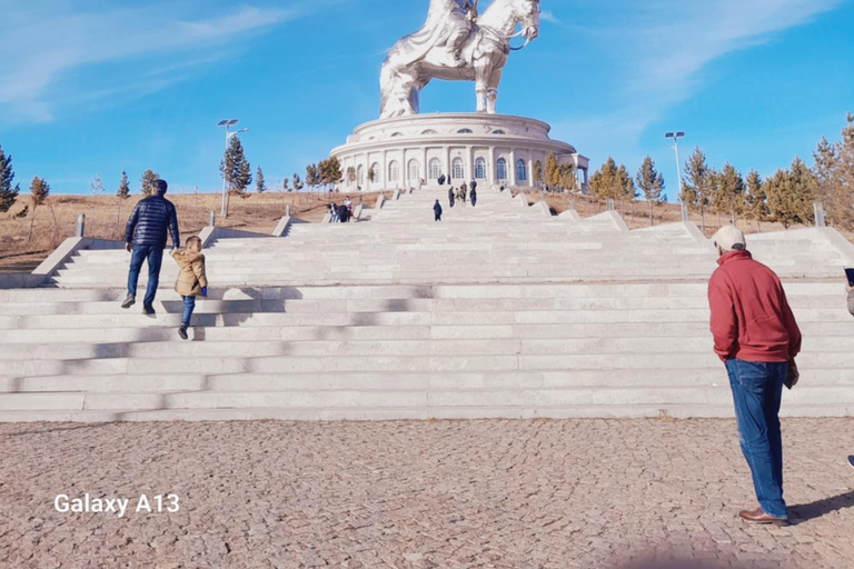 Ulaanbaatar: luchthaventransfer en rondleiding door het Terelj National Park