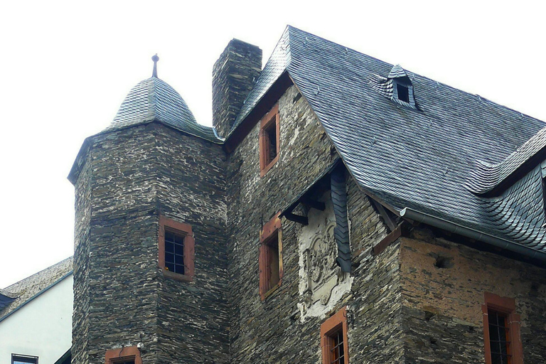 Cochem, Mosel: Schiff - Beilstein, Essen, Wein- und Likörprobe