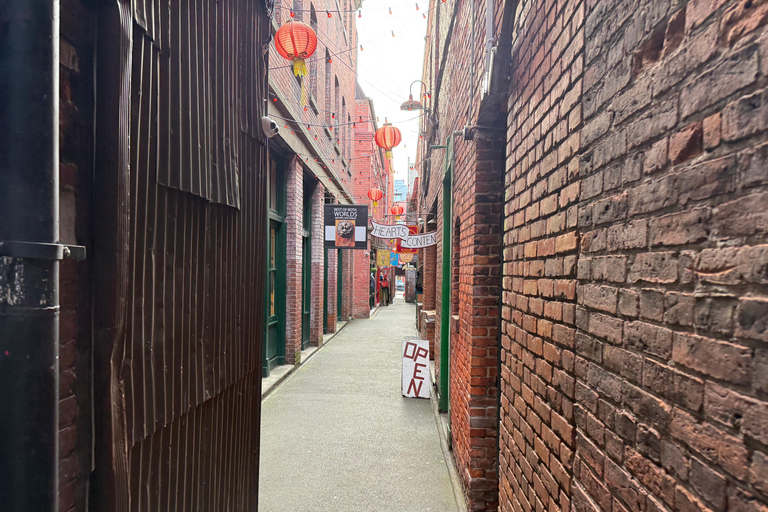 Victoria: Chinatown and Old Town Craft Beer Tour