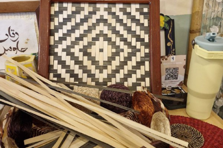 Brunei: Bamboo Basketry Wall Decor Workshop