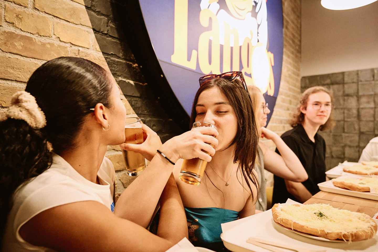 布达佩斯美食醉人之旅，酒水全包