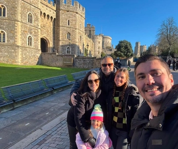 Visita en coche privado al Palacio de Hampton Court y al Castillo de Windsor