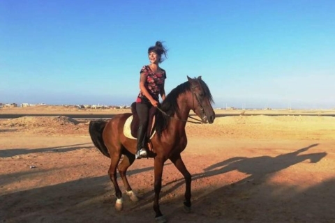 Sharm El Sheikh: Dune Buggy, jazda konna i przejażdżka na wielbłądzie ze śniadaniem