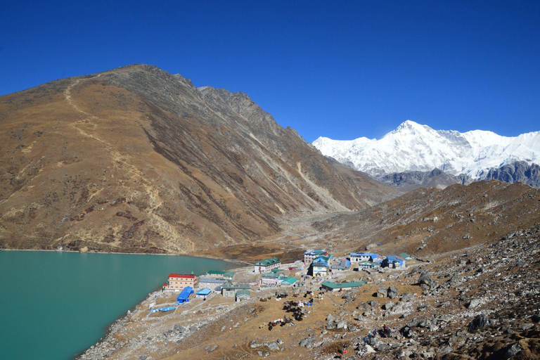 Best Hike to Gokyo Lake Trek