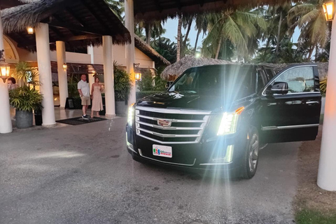 Punta Cana: VIP Cadillac Transfer to/from Airport (PUJ)