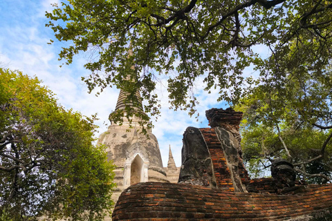 Ayutthaya Day Trip with Air condition Train & Tuk-Tuk Ride