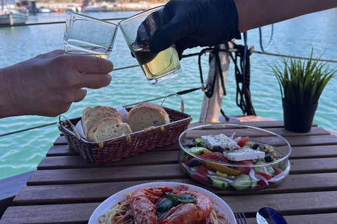 Thessaloniki: Thermaikos Gulf Boat Tour with Drinks & Snacks