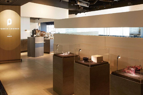 Tokio: salonik na międzynarodowym lotnisku Haneda By DragonPassT2 Krajowy DEP i międzynarodowy DEP: Power Lounge Premium