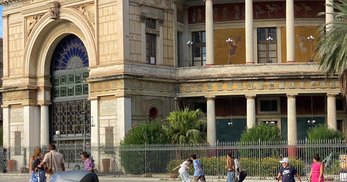 Palermo Noleggia uno Scooter per 24 ore GetYourGuide