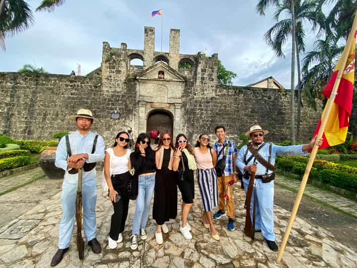 Cebu walk + Jeepney ride + Food